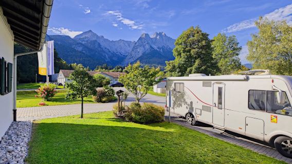 CAMPING-REZEPTION