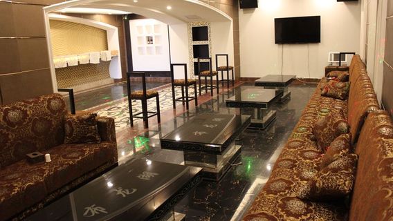 Bulong Lake Hot Spring Resort Hot Spring Water World