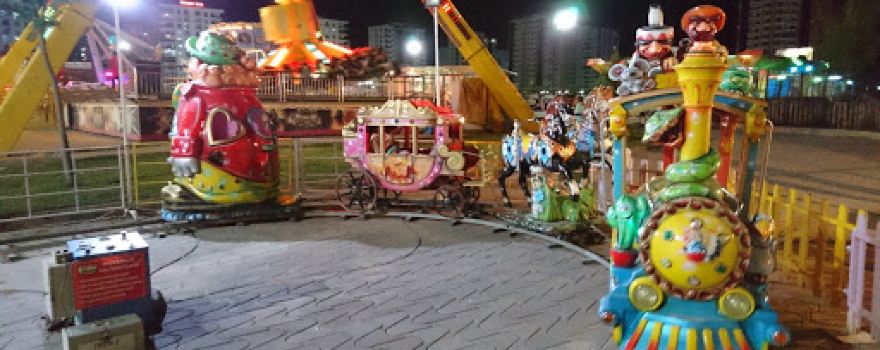 Medland Luna Park