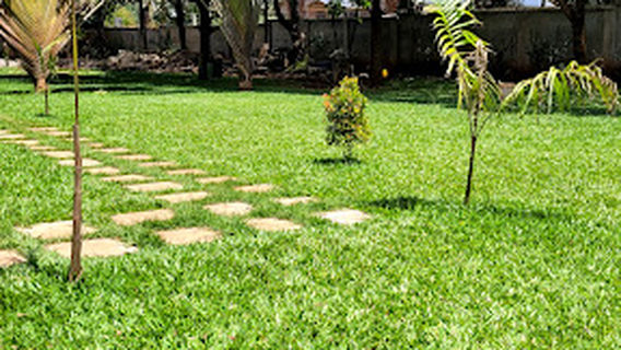 Levilla Garden Pool & Sports Complex