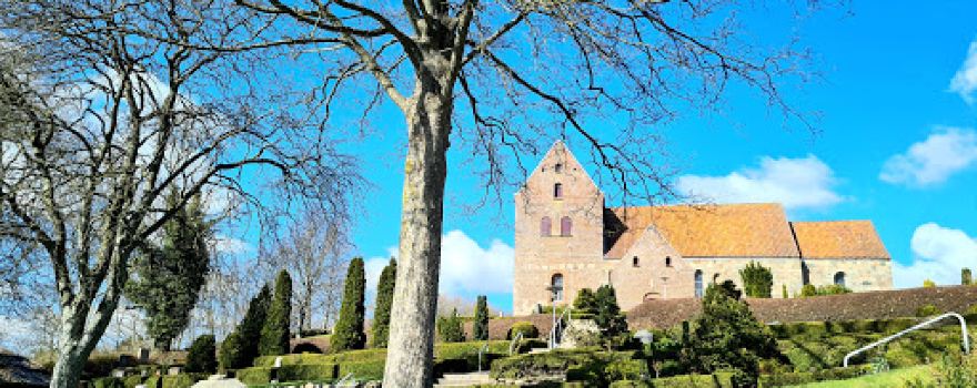 Mørke Church