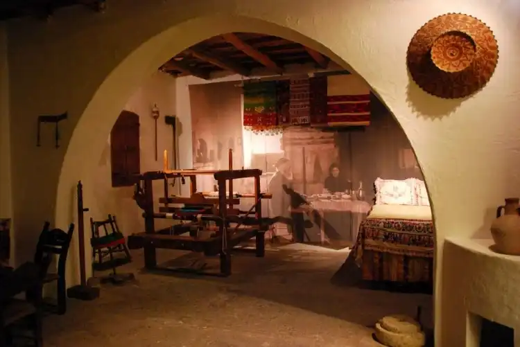 Hotels near Historical Museum of Crete