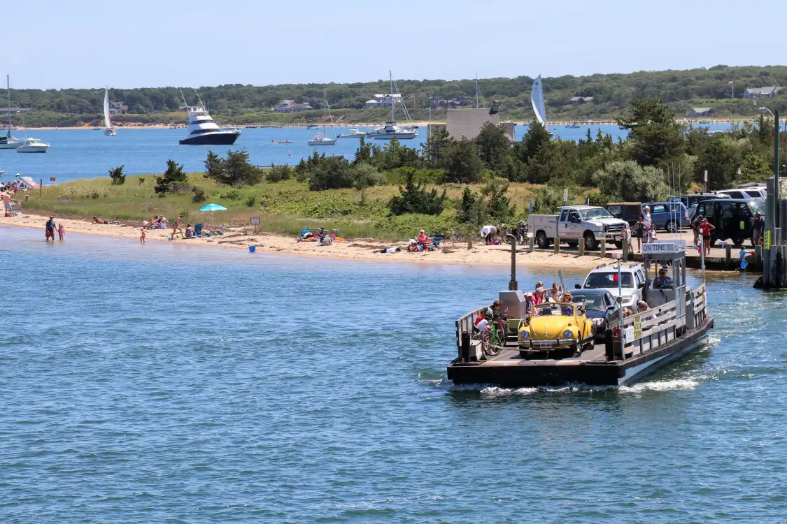 Hotels near Chappaquiddick Island