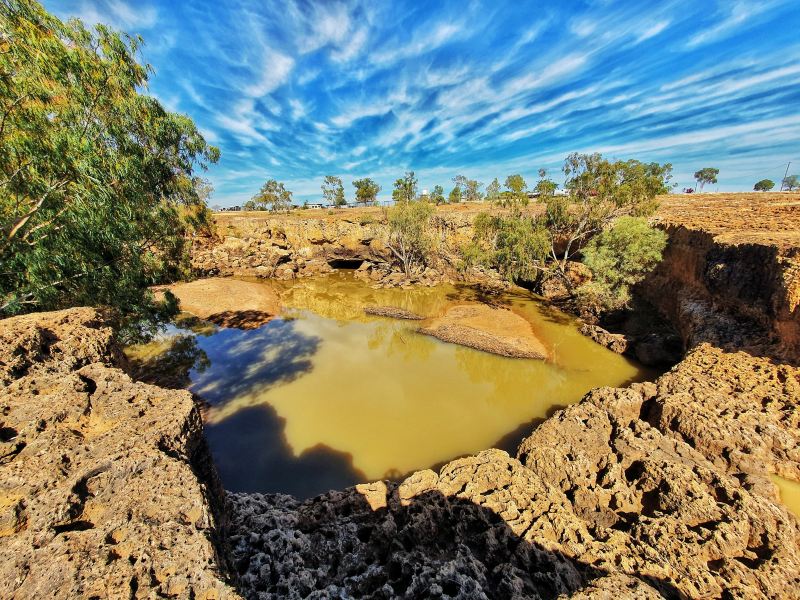 Mount Isa to Hughenden Flights