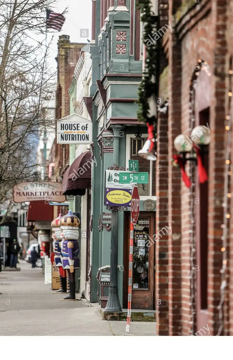 Hotels near Grants Pass Museum of Art