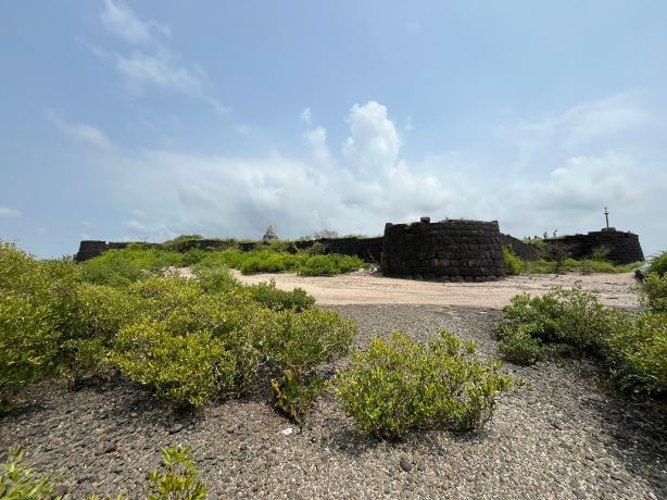 Kolaba Fort