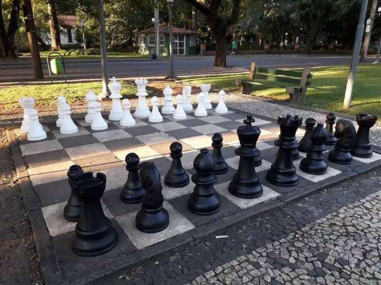 Hotels near Giant Chess Board