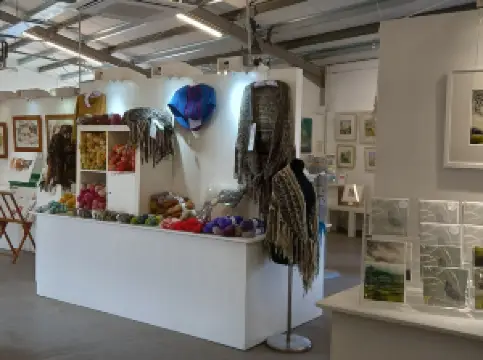 아발론 마쉬스 센터