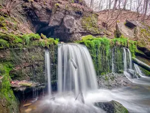 Cave River Valley Natural Area