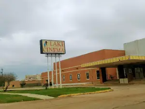 Lake Cinema