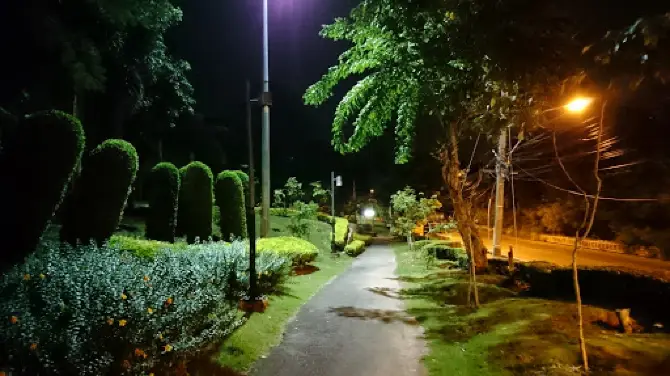 Chaloem Phrakiat Park