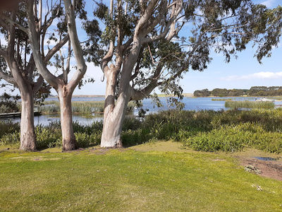 Lake Purrumbete Holiday Park