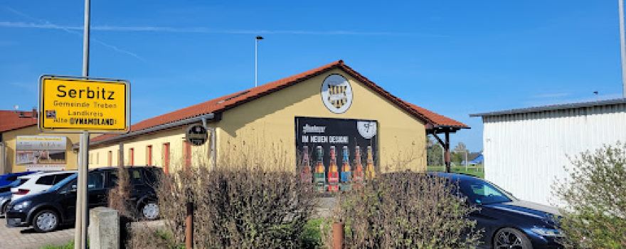 Sportplatz Serbis