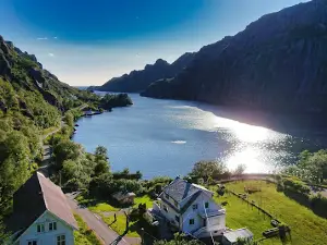 Brufjellhålene
