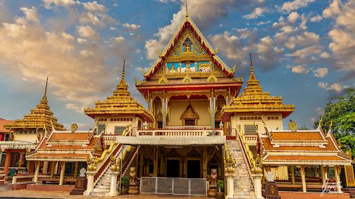 เปรียบเทียบสนามบินใกล้อุดรธานีทั้ง 5 แห่ง