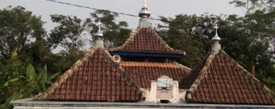 MUSHOLA NURUL MUTAQIN