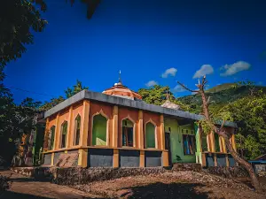 aL_Markaz Berkat Ilahi Leuwutung