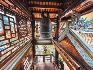 Chua Then Temple
