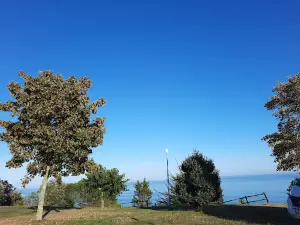 Camping Municipal des Fauvettes