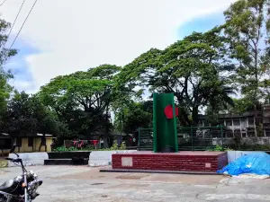 Shohid Minar