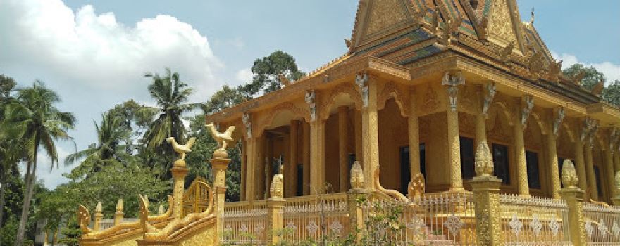 Làng văn hóa du lịch Khmer Trà Vinh