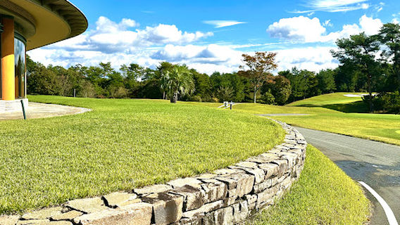 Takamuroike Golf Club