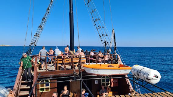 Pirates of Crete