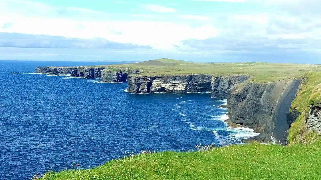 Hotels near Loop Head