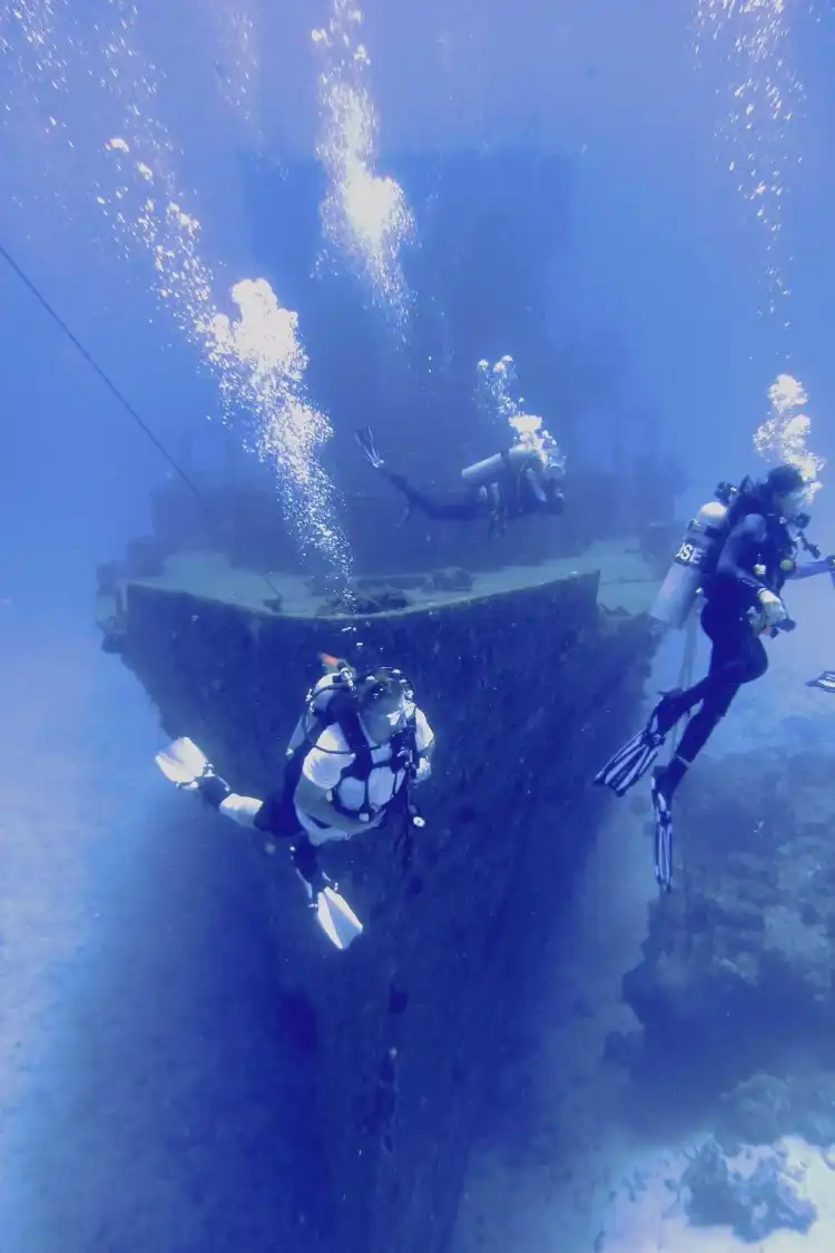 Hotels near Felipe Xicotencatl Shipwreck