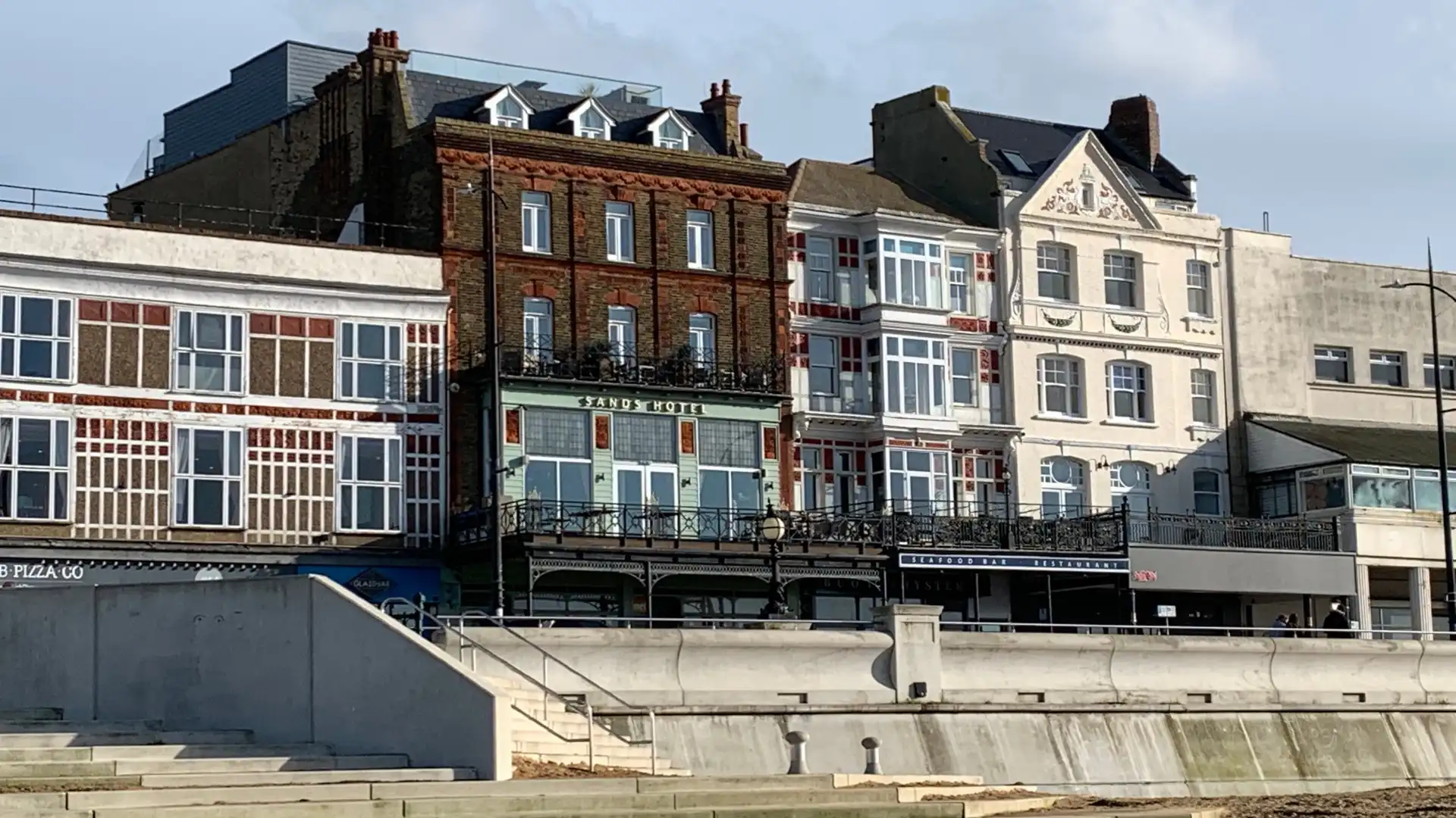 Hotels near Margate Main Sands