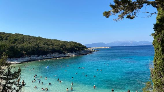 Emplisi Beach