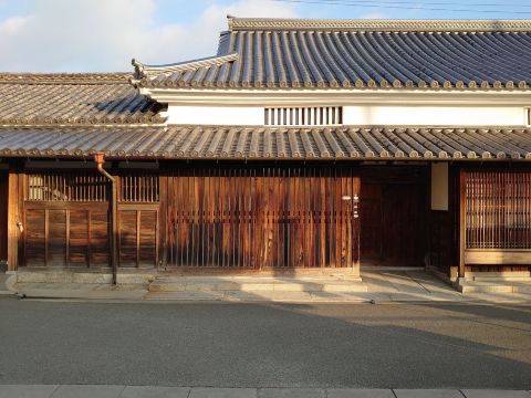 Izutsu Yashiki