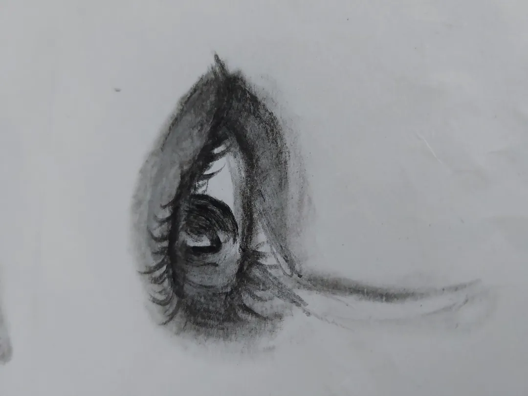 3_Tilting Art Gallery