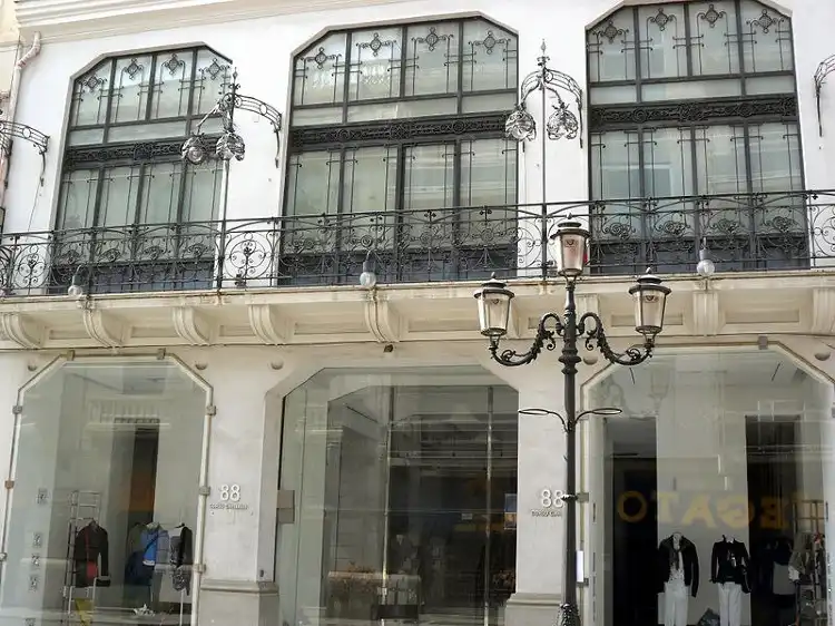 Hotels near Corigliano Palace