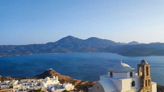Plaka Castle (Venetian Castle of Milos)