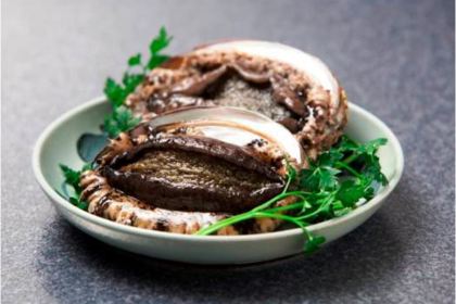 神戸牛ステーキ あぶり肉工房 和黒 北野坂本店