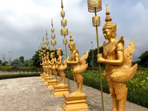 ច្រកចូល​ឧទ្យានជាតិ​ព្រះមុនីវង្ស ភ្នំបូកគោ (Bokor Main Gate)