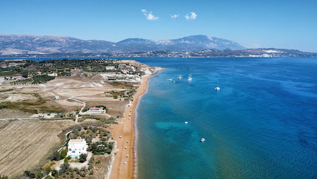 Paralia Megas Lakkos