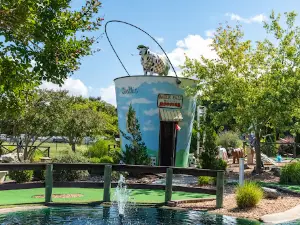 Bethpage Miniature Golf & Ice Creamery