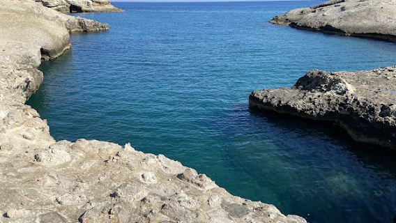 Papafragas Beach