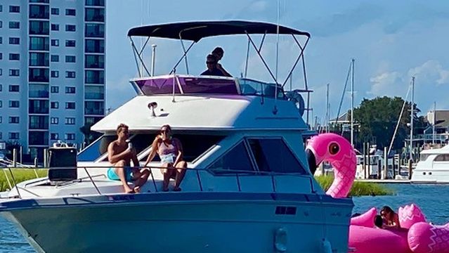 Weekender Yacht Charters