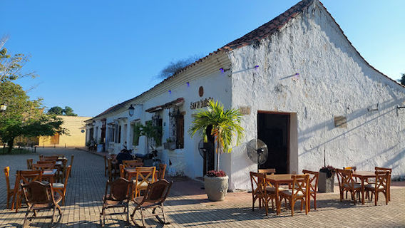 Santa Barbara Square