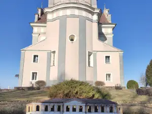 St. Tadeusz's Catholic Church