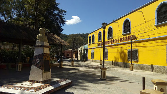 López • La Esperanza Central Park