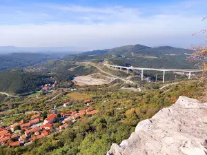 Črni Kal Castle of San Sergio