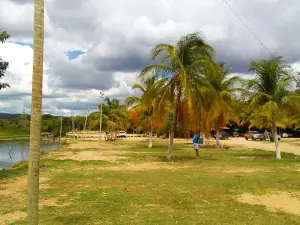 Praia do Copo Sujo - Rio Gorutuba Janaúba