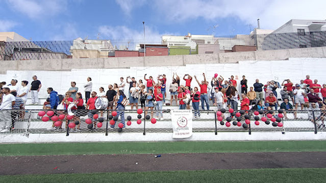 Futbol Campo Santa Maria Del Mar