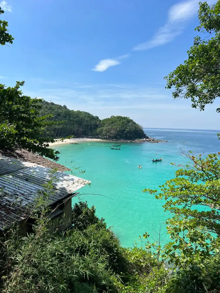 Hotels near Freedom Beach