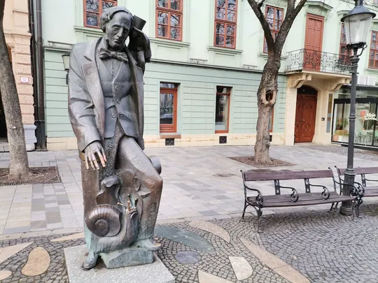 5_Hviezdoslavovo námestie