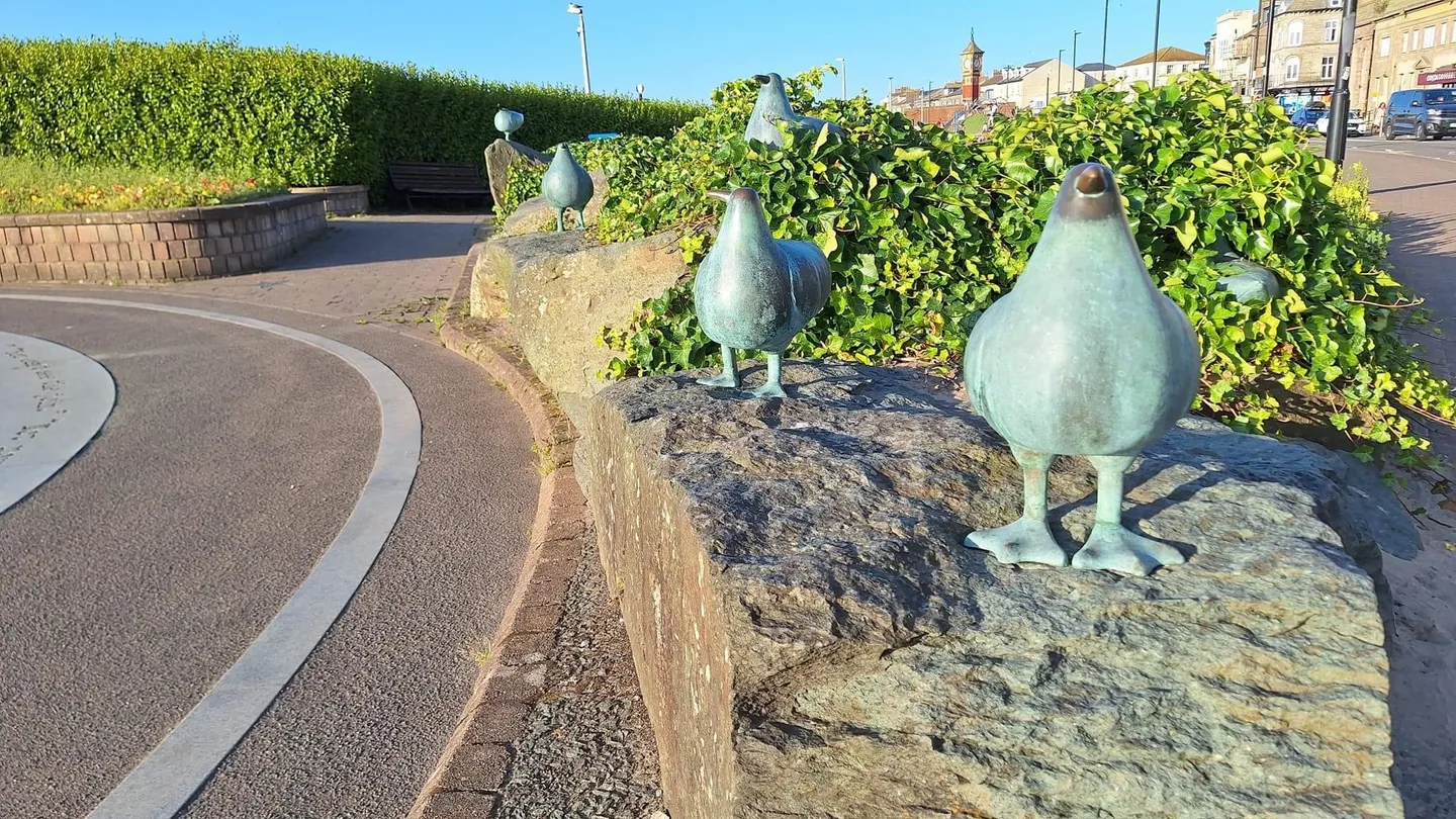 4_Eric Morecambe Statue